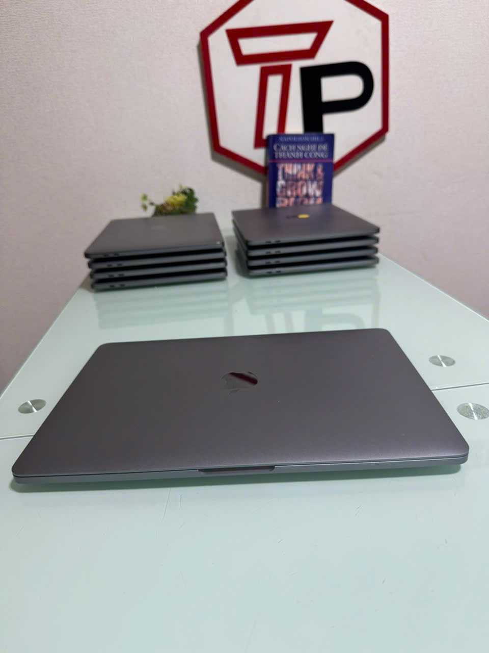 MacBook本体 Core i7 512GB MacBook Pro 2020 32GB Amazon.com: Apple 2020 MacBook Pro with 2.3GHZ Intel Core i7